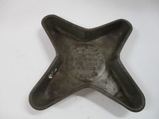 Antique Hoeft & Company Metal Chicken Waterer Star Shape/plus 5 U of W picture