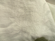 VINTAGE WHITE IRISH LINEN DAMASK TABLECLOTH w CHRYSANTHEMUM FLOWERS 68