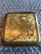 Vintage Pilcher Brass Makeup Compact Ribbon Engraved Mirror Powder Case USA🎀💄 picture