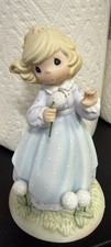 Precious Moments 890731 Nearer To The Heart Of God New In Box picture