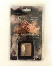 NECA The Twilight Saga Eclipse Bella's Engagement Ring Prop Replica Jewelry picture