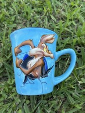 VINTAGE LOONEY TUNES XPRES 3D WILE E COYOTE THAILAND MUG picture