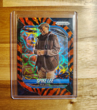 Panini 2025-26 Prizm Basketball #135 Spike Lee New York Holo Prizm Parallel picture
