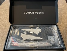 American Airlines 2022 Boeing Dreamliner 787-9 Model Airplane Concierge Key New picture