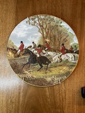 Vintage Elizabethan Staffordshire Fine Bone China Hunting Scene Plate, 10 inch picture