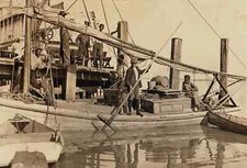 1909 Oyster Fishermen on a boat Apalachicola Florida Vintage Old Photo 6