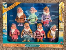 NEW 1992 Mattel Walt Disney Snow White & Seven Dwarfs Color Changing Gift Set picture