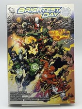 DC Comics Brightest Day Vol. 1 by Geoff Johns (2010, Hardcover, Graphic Novel) picture