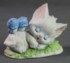 Vintage Lefton China Sleeping Kitten Figurine with Sleeping Birds, 01315 picture