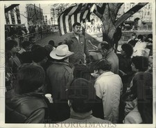 1979 Press Photo Northeastern U student Rick Soler heads anti Iranian Protest picture