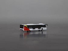 1:400/200 scale Infinite airport IBERIA COBUS3000 shuttle bus GSE model picture