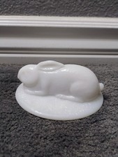 Vintage Easter Bunny Rabbit Hare Milk Glass Figurine Or Candy Dish Top picture