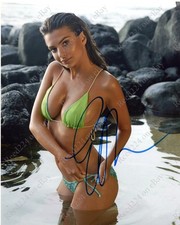 Emily Ratajkowski Signed 8x10 Photo UACC COA + Date, Location, & Event Details picture