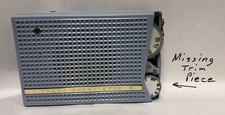 Hitachi TH-667 Transistor 6 Radio - Light Blue vtg 50s Made in Japan - IT WORKS picture