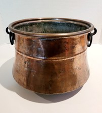 ANTIQUE COPPER CAULDRON 6.5