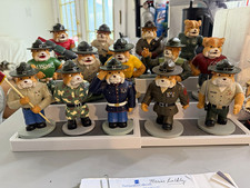The Hamilton Collection USMC Barking Orders Bulldog 14pc Resin Figurines picture