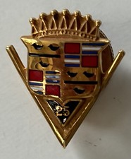 VTG RARE GM CADILLAC ENAMEL 10K GOLD 25 YEAR SERVICE LAPEL PIN GOLD picture