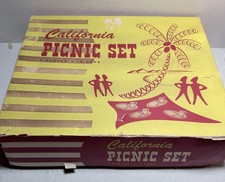 Vintage California Picnic Set 8 Piece Plates & Cups Complete Original Box picture