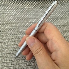 New  metallic LOUIS VUITTON  Ballpoint Pen（Gift with Purchase） picture