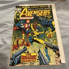 Avengers #144 VF/NM 1976 1st app Hellcat Patsy Walker White Pages🔥🔑 picture