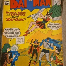 Batman Comic 139 Single Issue Color Featuring Batman Robin Batwoman Batgirl picture