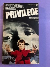 Privilege 1967 British movie musical sci-fi paperback Photo cover Jean Shrimpton picture