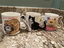 Vintage cat mugs, set of three adorable Japan cat mugs in amazing condition picture