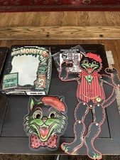 Ghoulsville Mini Monster Retro A Go -Go Cool Cat Mask Cut Out Box 1st Edition picture