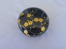 Heiando Japanese Lacquerware Dome Box Hand-Painted Maki-e Details Vintage picture
