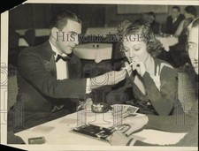 1936 Press Photo Ralph Kempner, Alicia Whites Play in Bridge Tournament, Chicago picture