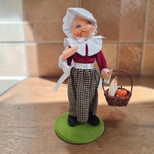 Annalee Pilgrim Girl w/ Basket Green Base Plaid Thanksgiving  picture