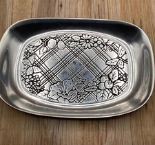 Tracy Porter The Wilton Company Pewter Bread Dish picture