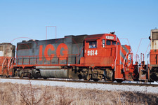 Illinois Central Gulf 9614 (GP38-2) Savoy IL 1988 5 x 7 Photo picture