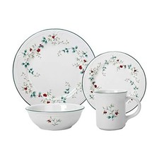 Pfaltzgraff 5072007 Winterberry Holiday 16 Piece Dinnerware Set, Service for 4, picture