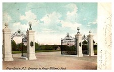postcard Gateway to Roger William's Park Providence R.I. A0612 picture