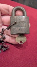 VINTAGE SARGENT PADLOCK WITH 1 KEY picture