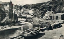 The Beck Staithes North Yorkshire RPPC Valentine H9266 Fishing Coble 1960s picture