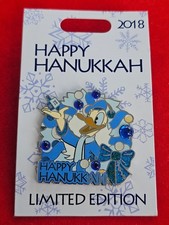 Disney Pin 2018 Happy Hanukkah Donald Duck LE 2000 picture