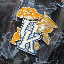 Vintage Kentucky Wildcats Mug Old Logo Great American Products Pewter Emblem picture