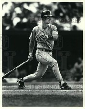 1995 Press Photo Tino Martinez, Seattle Mariners Baseball player - lrs17096 picture