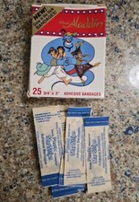 VINTAGE RARE Disney’s Aladdin Bandages, Glow In The Dark. 10 Bandages & Box  picture