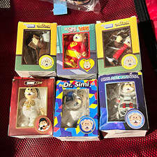 Dr. Simi Mixed Lot Boxed Figures 6-Pack Chapulín Colorado Dr. Simi. $10 each picture