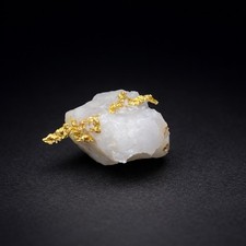 Native Gold on Milky Quartz – Folsom, California – 1.542 g picture