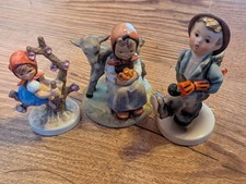Lot x 3 Vintage Goebel Hummel - Apple Tree Girl, Good Friends, Globe Trotter  picture