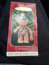 Hallmark Keepsake Christmas Ornament - Gift Bearers -1999 - MIB Great Pre-owned. picture