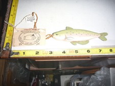 Vtg Wood FISH (TROUT) Figurine HandCrafted ~4½