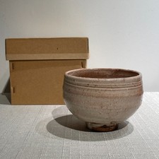 Vintage Japanese Showa Era Handmade Hagi Ware Matcha Bowl (Hagi Chawan) picture