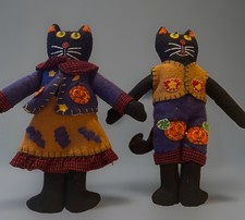 2 CAT HALLOWEEN STUFFED DECO 11