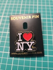 Vtg I ❤️ NY New York Souvenir Gold Tone Lapel Pin picture