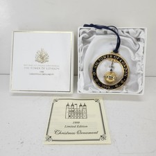 Her Majesty’s Palace & Fortress HM Tower Of London Christmas Ornament 1999 picture